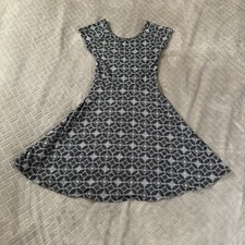 So Mini Dress Womens Small Black Geometric Short Sleeve Cross Back Keyhole