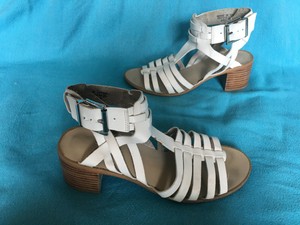 faith white sandals