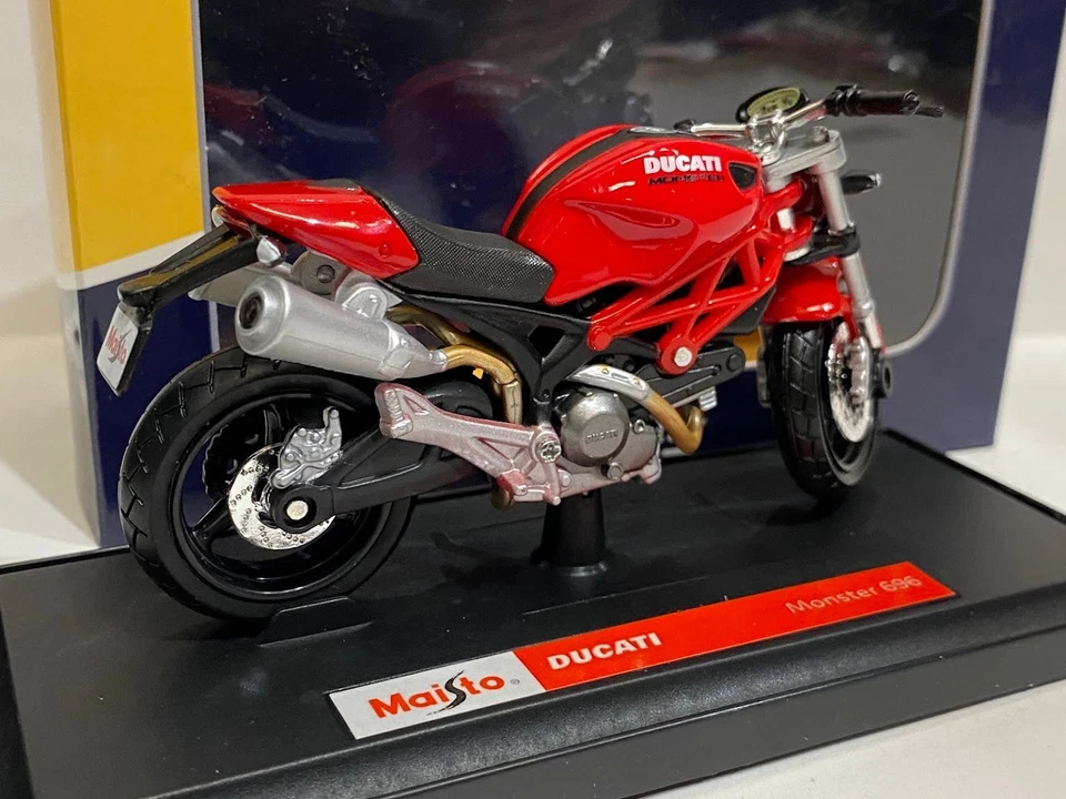 1:18 MAISTO Ducati Monster 696 Welly Legendary bikes Diecast Motocicleta - Imagen 2 de 4