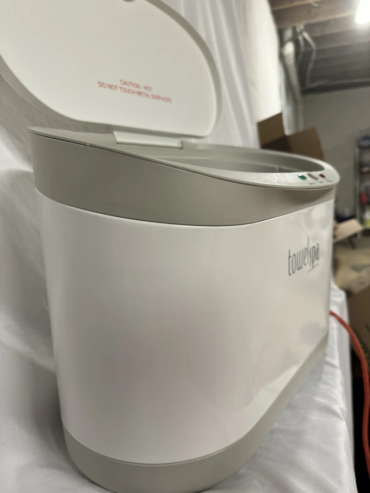 Calentador de toallas y batas Brookstone SPA grande (TSK-5202 MM) Foto 4 de 4