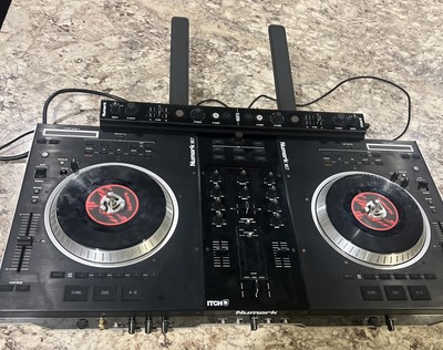 Numark NS7 ITCH DJ Controller Turns On Tested Working