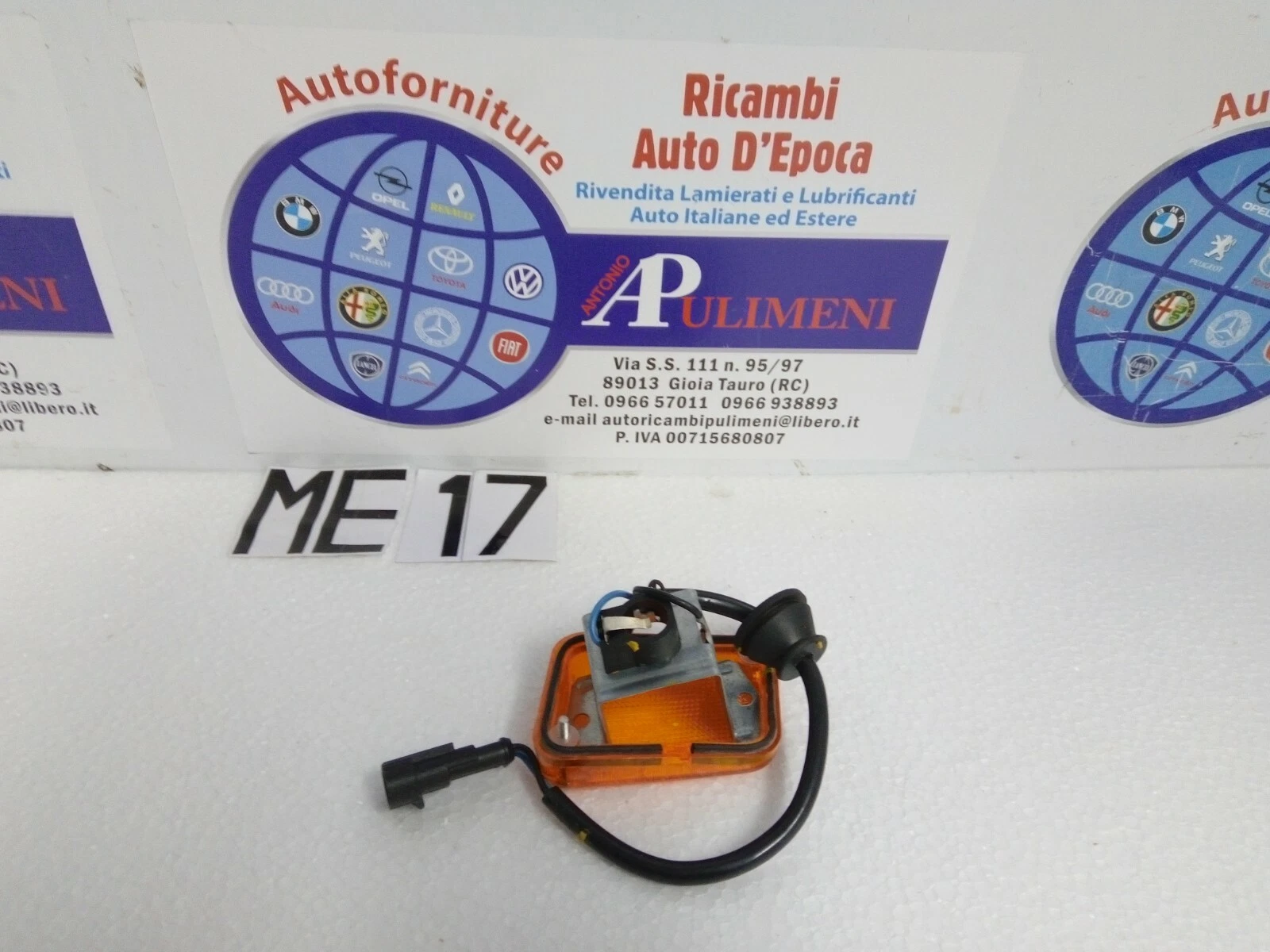 Foto 2 di 2