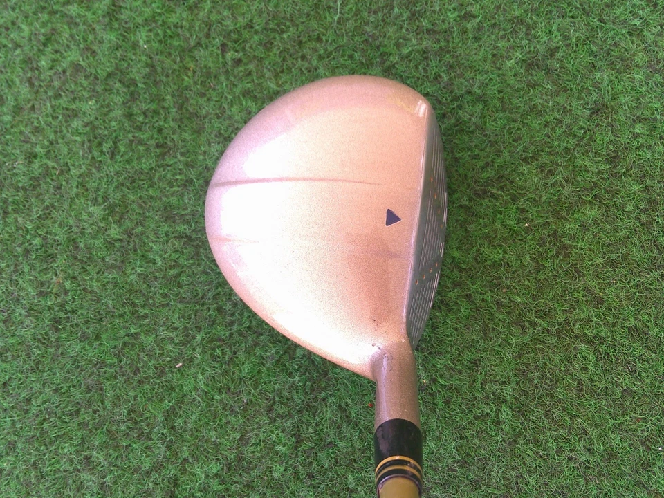 NICE LH Ladies Square Two Light & Easy Offset #5 Wood Ladies Flex Graphite Shaft - Image 3 of 4