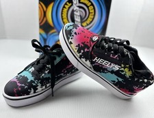 Heelys Pro 20 Prints Skate Shoes Kids Youth Size 2 Multi Dye, Black White in Box