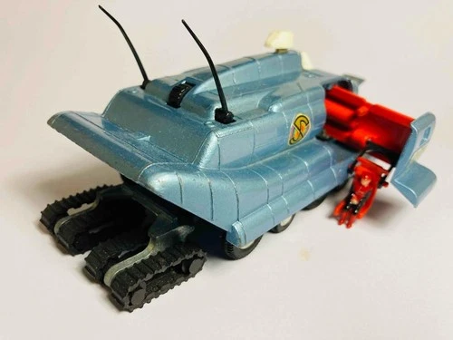 Dinky Toys #104 Captain Scarlet SPV - Original Vintage (ref37)