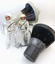 Lot (2) GI Joe Space Capsule Vehicles White & Black w 12
