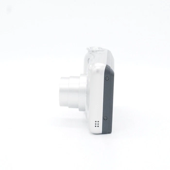 Nikon COOLPIX A10 16MP Digital Camera Silver Excellent Condition JAPAN - Image 3 of 4