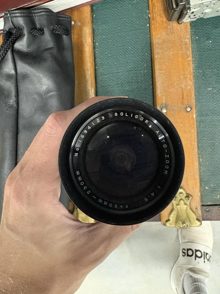 Soligor 90-230mm f/4.5 Auto Zoom Lens With Case - Image 2 of 3