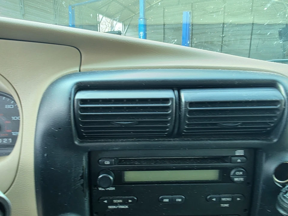 Ford Ranger Mazda B3000 B4000 Center Bezel Radio Fog Light Trim Black 1998-2011 Foto 3 de 4