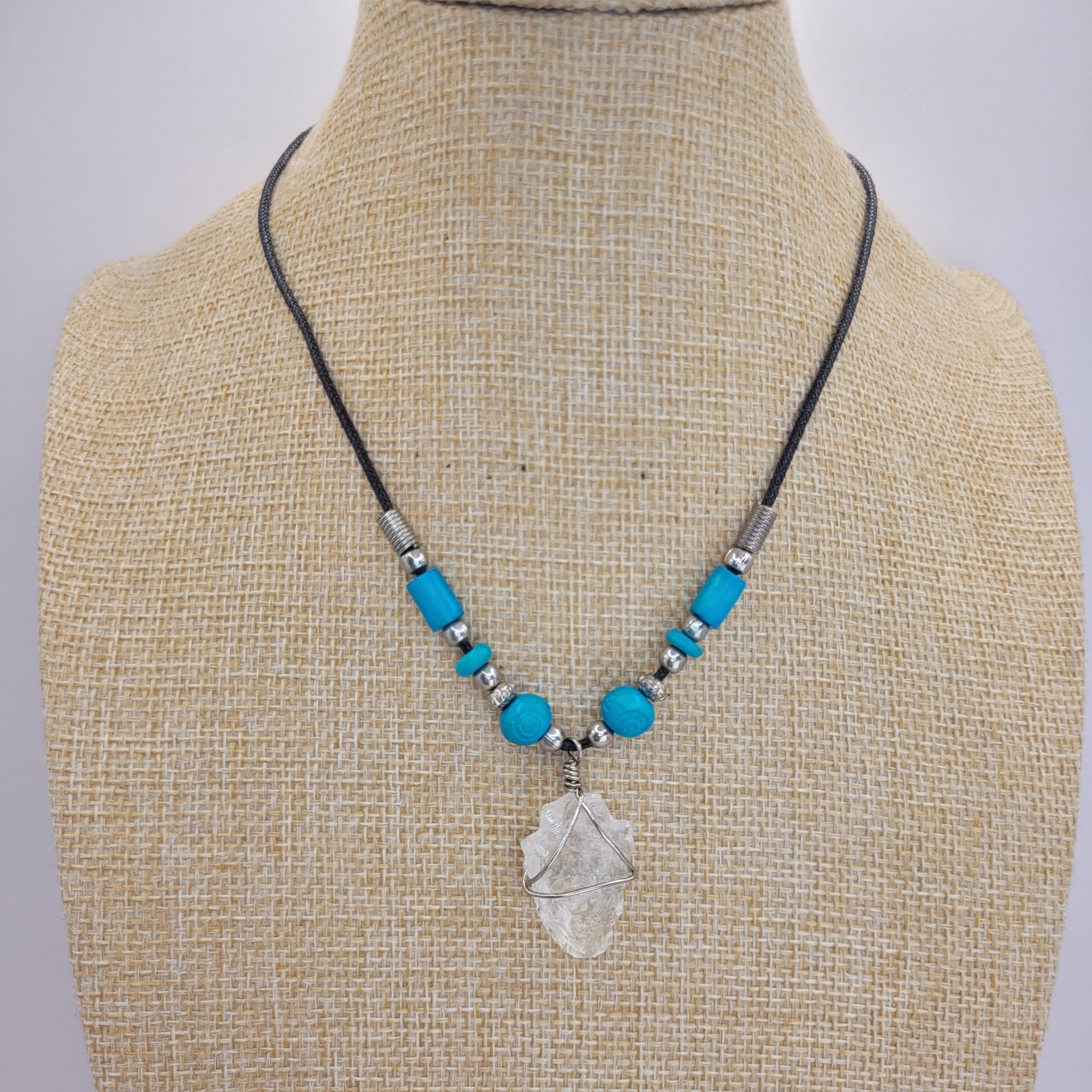 Rough Clear Quartz Crystal Arrowhead Pendant Chok… - image 2