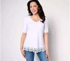 Attitudes by Renee Knit Short Sleeve Top w/ Lace Hem White Small A642187