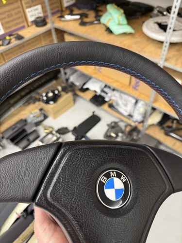 BMW E36 Sport steering wheel Leather Z3 E34 E39 M3 M5 Mtechnic triangle OEM Genu - Picture 12 of 21