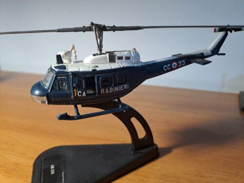 Modellino Auguta-Bell Ab 205 Carabinieri Con Supporto. - Foto 9 di 10