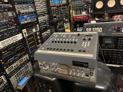 DTM・DAW Sp1200 SP-1200 (2021-2025) – Rossum Electro-Music