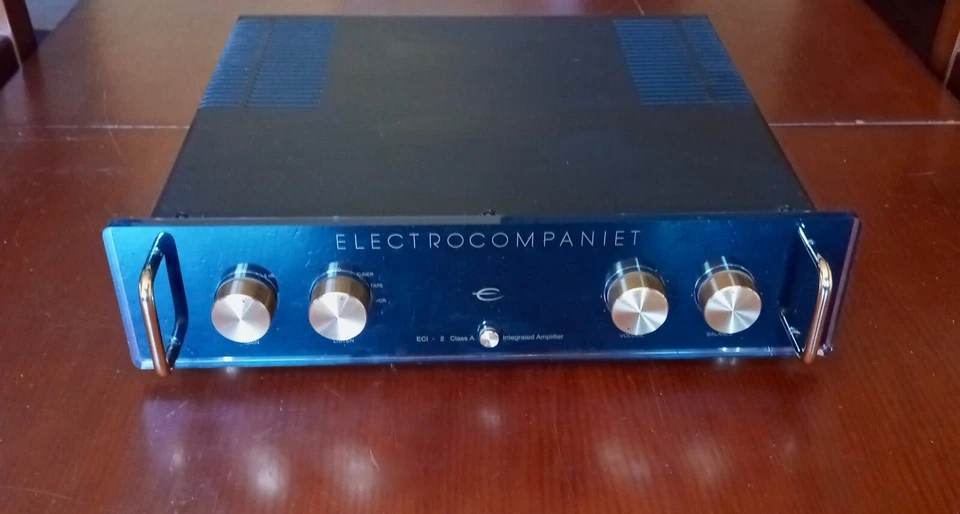 Electrocompaniet ECI 2 Class A HIgh Currentintegrated Amplifier - Bild 2 von 4