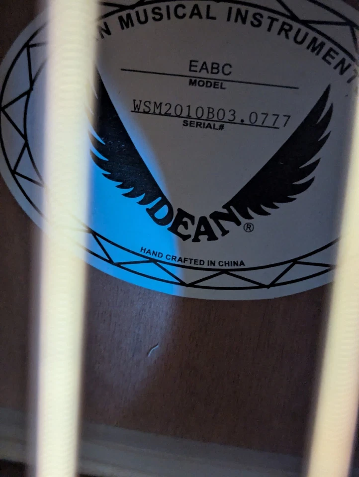 Bajo acústico Dean EAB Foto 3 de 4