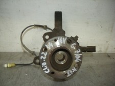 MOYEU (FUSEE) AVANT GAUCHE CLIO 2 PHASE 2 1.4 16V