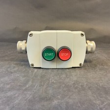 ALLEN BRADLEY 800F-2PP1 PUSHBUTTON ENCLOSURE W/ START STOP BUTTON ($35 OBO)