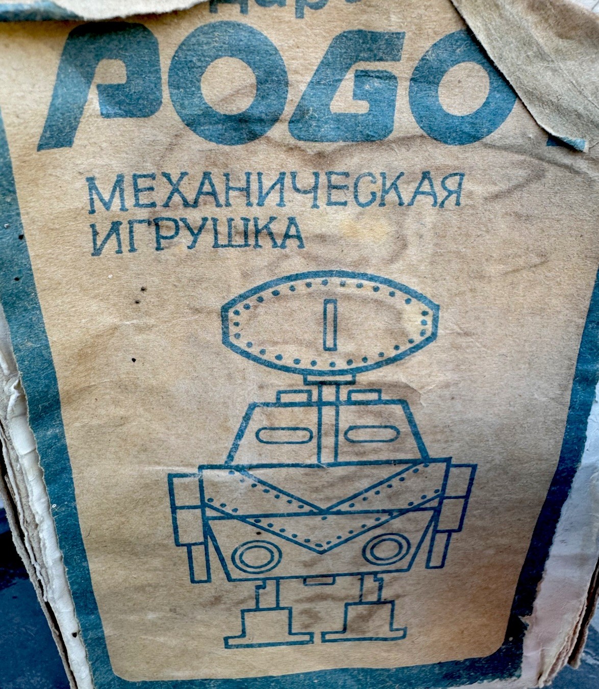 Foto 8 di 10