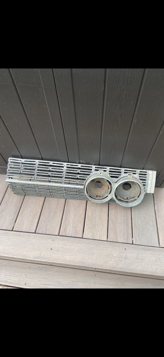 Genuine OEM Grilles for Lincoln Continental for sale | eBay