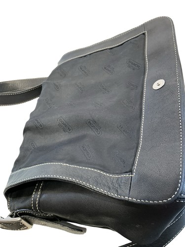 Authentic VINTAGE COACH Hampton Black Leather Fold-over Flap Shoulder Bag - Picture 8 of 16