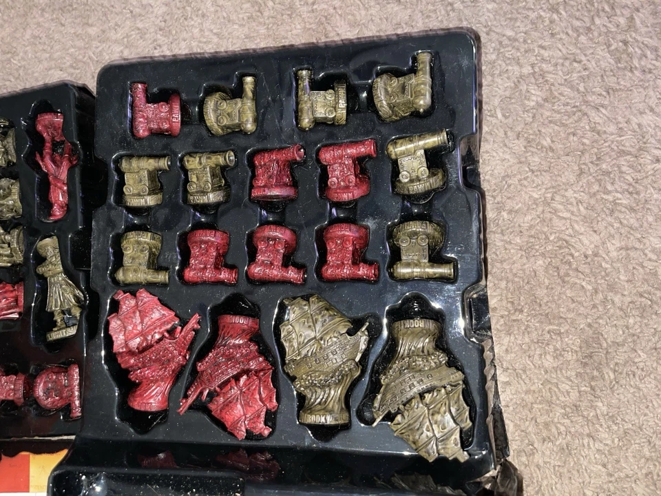 Pirates of the Caribbean 3 in 1 Games Trilogy Edition  2007 Chess PLS READ - Image 3 of 4