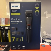 Philips 7-in-1 All-In-One Trimmer Series 3000 Grooming Kit for Beard & Hair 