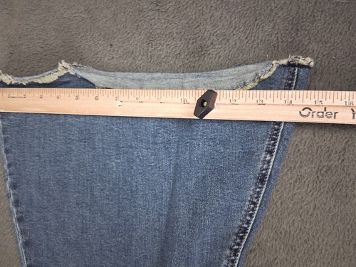 Pantalones de mezclilla Rock & Roll para mujer 26x32 azul ganga botón campana acampanado desgastado - Imagen 10 de 12