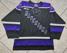 Minnesota State Mankato Mavericks K1 Sportswear College Hockey Jersey Mens Large