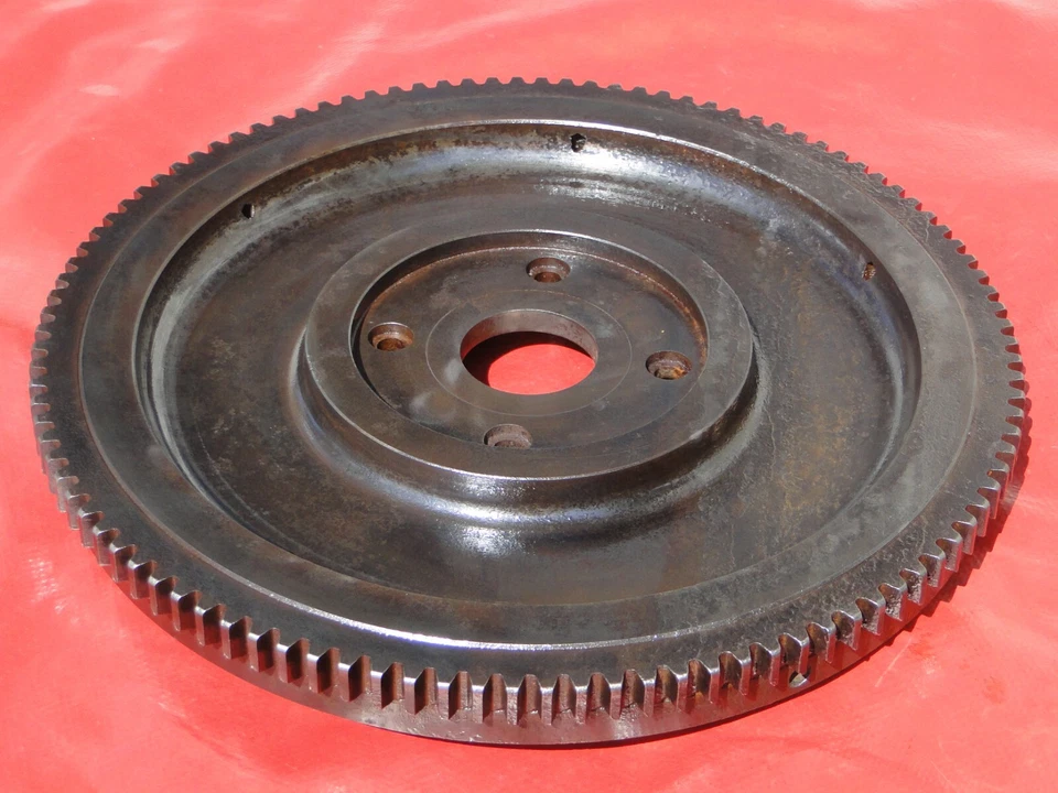 Оригинальный маховик и кольцевая передача Austin Healey 3000 MK2 BJ7 1962-1963 годов выпуска от оригинального производителя - Изображение 4 из 4