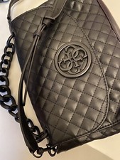 Guess handbag/Shoulder Bag 