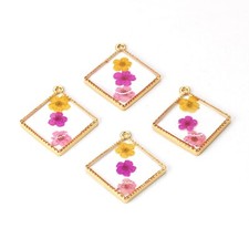 4PCS Gold Tone Real Dry Flower Resin Diamond Shape Charm Pendant Supply GBY529