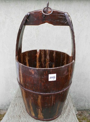 Uralter Holzeimer Wassereimer Brunneneimer Eimer aus Holz mit