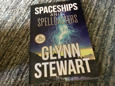 Raumschiffe und Zauberwirker von Glynn Stewart - Buch - UK - Bild 1 von 2