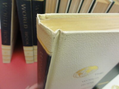 洋書 The World Book Encyclopedia 1967 World Book Encyclopedia 1-20 Complete 20 Volume Set 1967 BIN