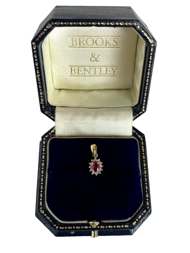 Ruby and Diamond Pendant 9ct Gold Cluster Diamond Ruby Vintage Pendant - Picture 6 of 17