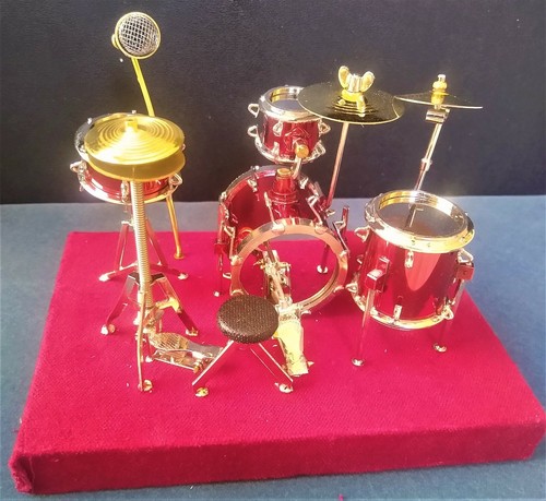 Miniature 4-5.5 Inch Replica Metal Drum Set - RED ~New~ - Picture 2 of 6