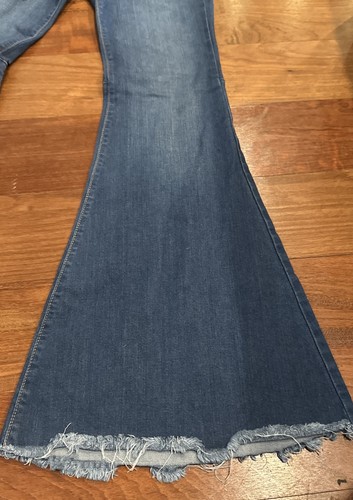 Judy Blue Super Bell Bottom Jeans Women’s 3/26 26x30 High Waist Blue Stretch - Picture 3 of 7