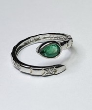 Cute 925 Sterling Silver Natural Teardrop Green Emerald Snake Ring