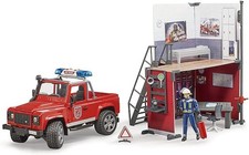 BRUDER 62701- scala 1:16- STAZIONE DEI POMPIERI CON LAND ROVER - FUORI CATALOGO