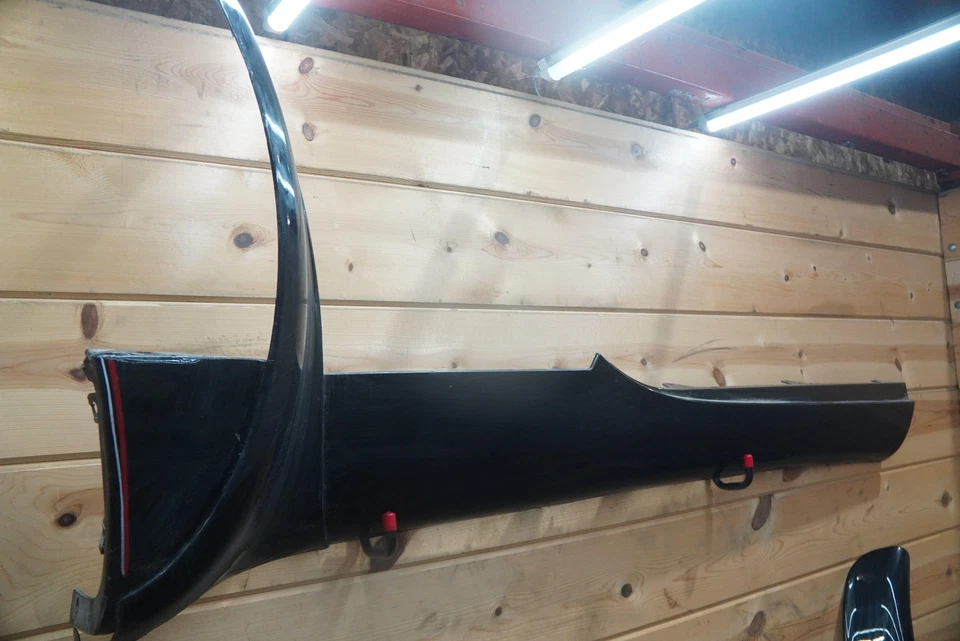 Комплект из 2 левых правых боковых молдингов для отделки юбки 10378334 Chevrolet SSR - Изображение 4 из 4