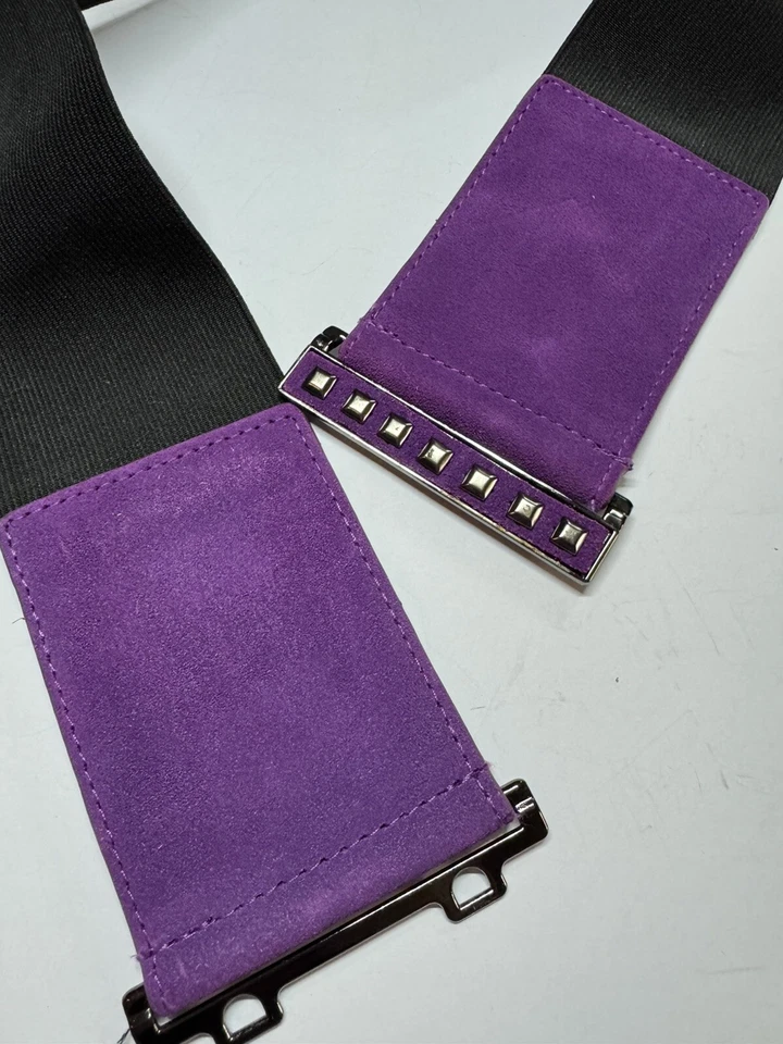 NINE WEST GAMUZA MORADA Y ELÁSTICA, TALLA M-L, TALLA AJUSTABLE, NUEVO SIN ETIQUETAS+++ Foto 4 de 4