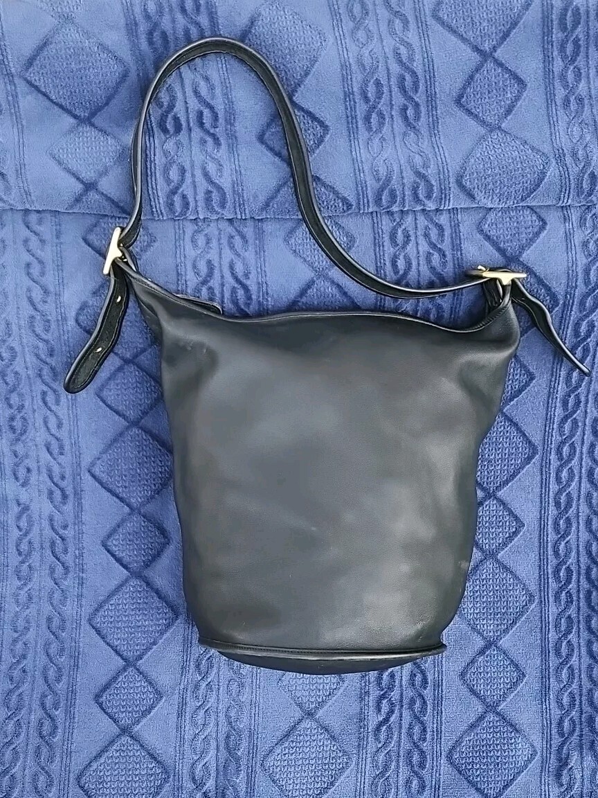 Vintage 9085 COACH Duffle Sac Bucket Feed Bag Black Leather