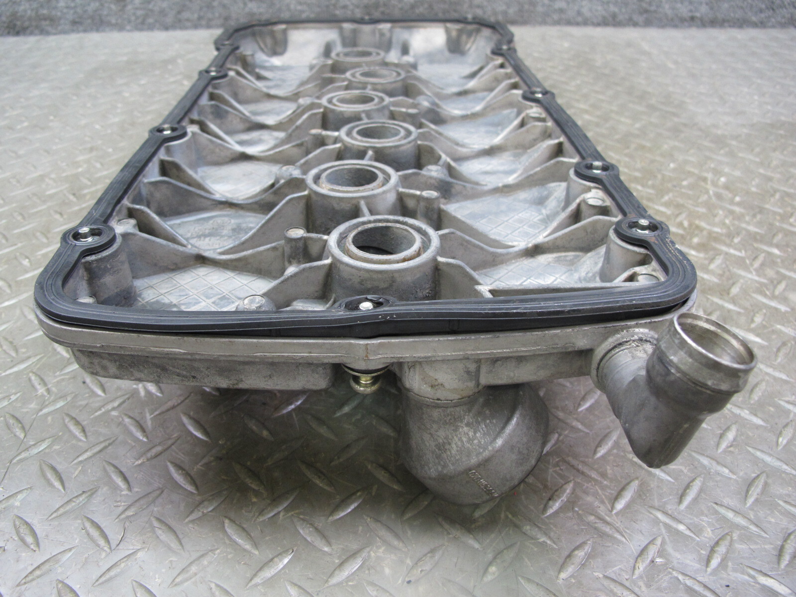 03-12 BENTLEY CONTINENTAL GTC GT 6.0L ENGINE LEFT CYLINDER HEAD VALVE COVER