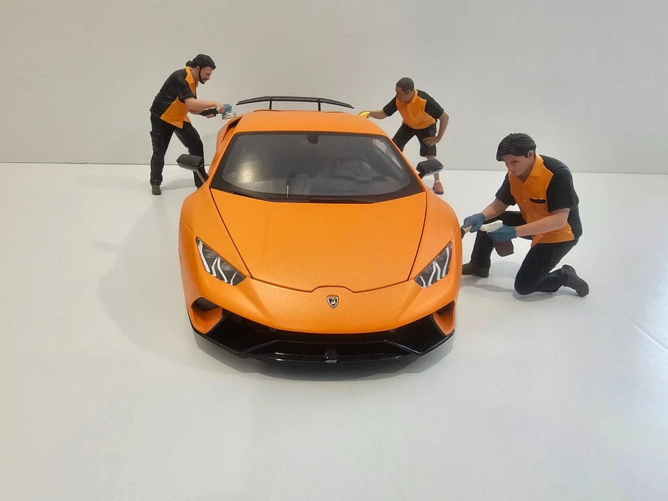 Autoart 1:18 Scale Model Car Lamborghini Huracan Performante Matt Orange 79152 - Image 4 of 4