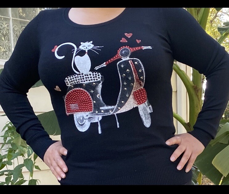 Vinizbena. Blusa De Moda, Gatita.  Regular size (L) Color Negro (Damas)3D.