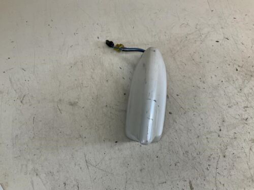 15 16 17 18 19 Lincoln MKC Select Shark Roof Radio Antenna S - Picture 2 of 12