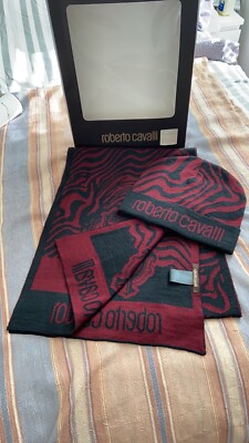 ROBERTO CAVALLI wool Red/Black ANIMAL scarf & hat Set