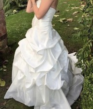 Meringue Wedding Dress Complete With Dust Bag And Hoop Underskirt