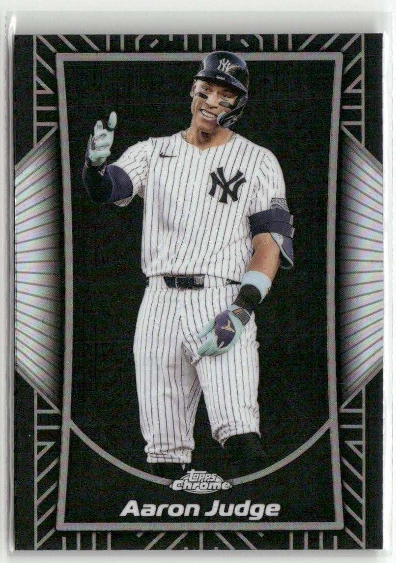 Aaron Judge 2025 Topps Chrome Shadow Etch SE-2 YANKEES CAPTAIN MVP.